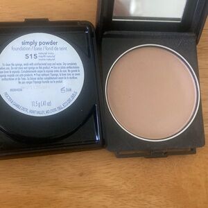 Cover girl foundation “515” natural ivory @VG
